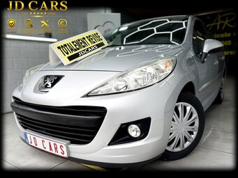 PEUGEOT 207+ 1.4 ESSENCE GARANTIE 1 AN CTOK 4499€