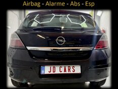 OPEL ASTRA AUTOMATIQUE GARANTIE 1 AN CTOK 3999€ TTC
