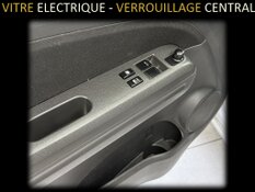 SUZUKI SPLASH AUTOMATIQUE 1.2 ESSENCE GARANTIE 1 AN CTOK 4999€ TTC 