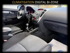 KIA CEED 1.6 CRDI GARANTIE 1 AN CTOK 4999€ TTC