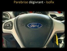 FORD FIESTA 1.2 ESSENCE GARANTIE 1 AN CTOK 5499€ TTC