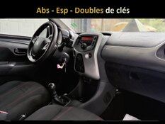 PEUGEOT 108 1.0 ESSENCE GARANTIE 1 AN CTOK 4999€ TTC