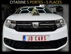 DACIA SANDERO 0.9 ESSENCE GARANTIE 1 AN CTOK 6999€