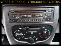 PEUGEOT 206+ 1.1 ESSENCE GARANTIE 1 AN CTOK 2999€