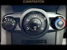 FORD FIESTA 1.0 ESSENCE 67MKM GARANTIE 1 AN CTOK 6999€ FORD FIESTA 1.0 ESSENCE 67MKM GARANTIE 1 AN CTOK 6999€