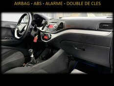 KIA PICANTO 1.0 ESSENCE GARANTIE 1 AN CTOK 4499€ KIA PICANTO 1.0 ESSENCE GARANTIE 1 AN CTOK 4499€