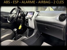 TOYOTA AYGO 1.0 ESSENCE GARANTIE 1 AN CTOK 8999€