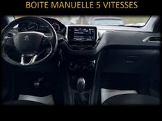 PEUGEOT 208 1.2 ESSENCE ALLURE GARANTIE 1 AN CTOK 5499€