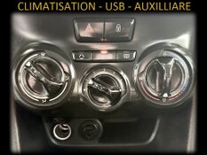 PEUGEOT 208 1.2 ESSENCE ALLURE GARANTIE 1 AN CTOK 5499€