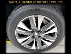 PEUGEOT 2008 AUTOMATIQUE 1.2 ESSENCE GARANTIE 1 AN CTOK 9499€