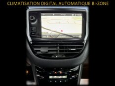 PEUGEOT 2008 AUTOMATIQUE 1.2 ESSENCE GARANTIE 1 AN CTOK 9499€