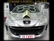 PEUGEOT 308 1.4 ESSENCE GARANTIE 1 AN CTOK 4999€