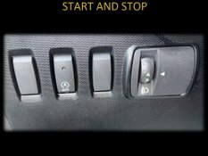 RENAULT TWINGO 1.0 ESSENCE LIMITED GARANTIE 1 AN CTOK 6999€