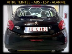 PEUGEOT 208 1.4 HDI GARANTIE 1 AN CTOK 6499€