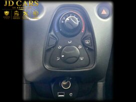 PEUGEOT 108 1.0 ESSENCE 3000KM GARANTIE 1 AN CTOK 7499€